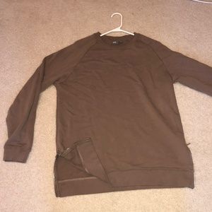 Crewneck Sweatshirt w/ Side Zips